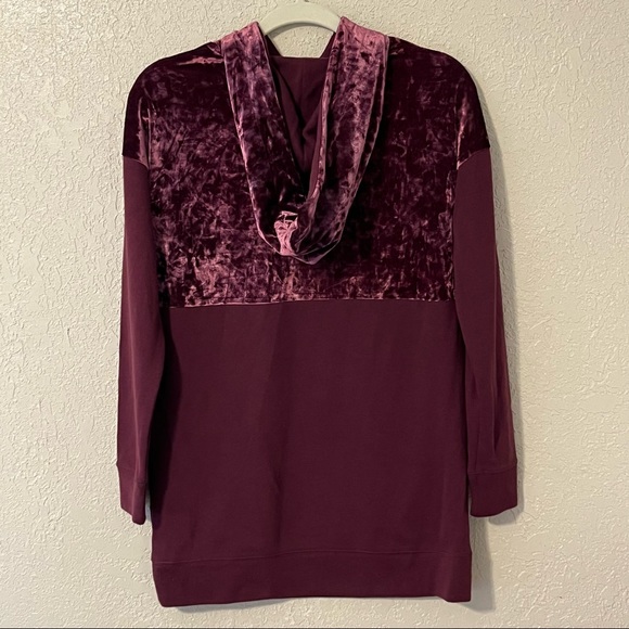 Flirtitude juniors women’s long sleeve hoodie tunic, XS-S, burgundy - Picture 2 of 8